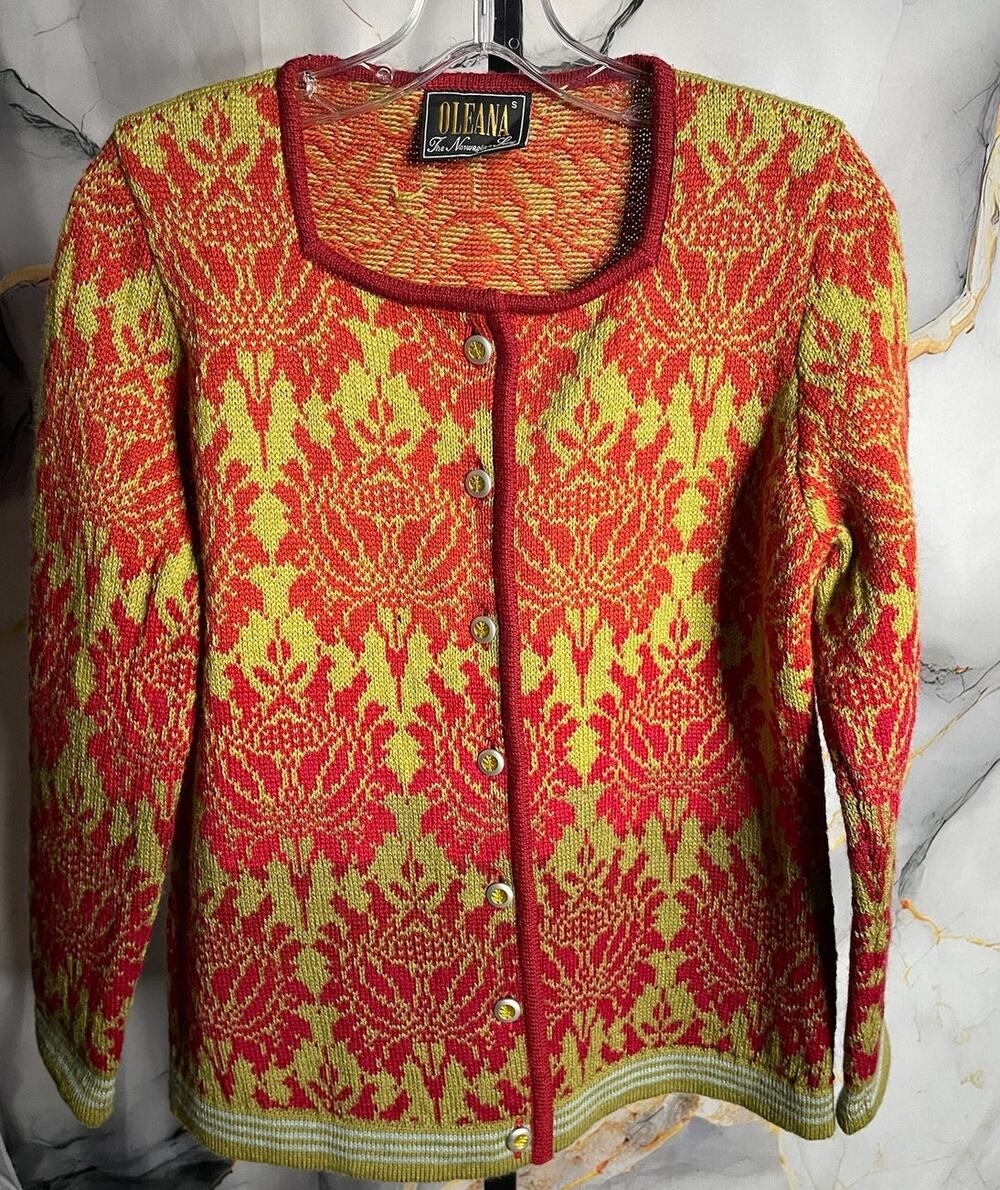 Oleana The Norwegian Story Cardigain Sz. Sz. Small